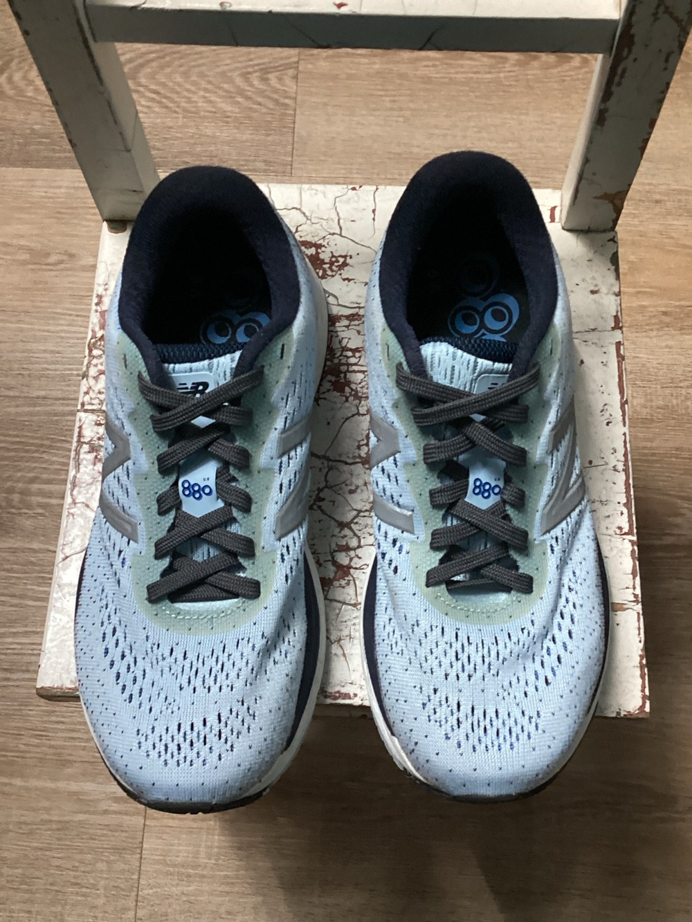 New Balance W880AB9 Sz 6